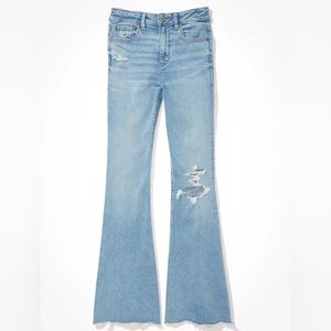 NWOT American Eagle Flare Jeans